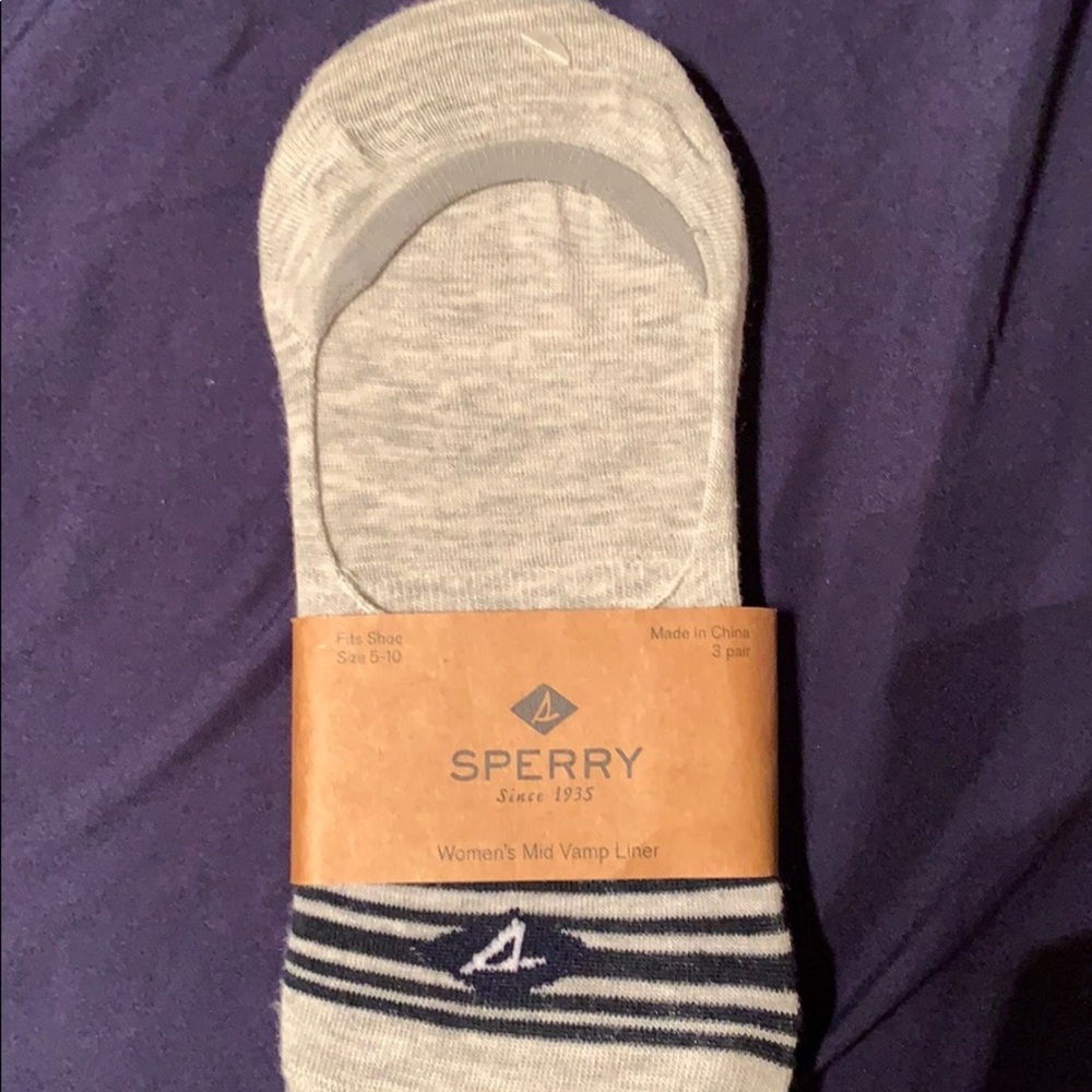 Sperry no show socks White and grey pair
